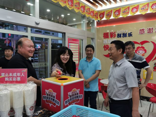 60d916fd916db.jpg 0f918a6e41669089fce052e6be3513e.jpg